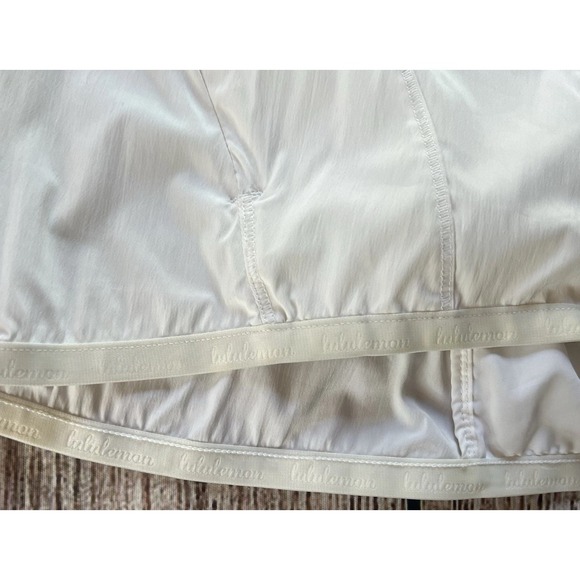 Lululemon Athletica White Full Zip Lightweight Jacket Womens 8 Thumbholes - Picture 15 of 15